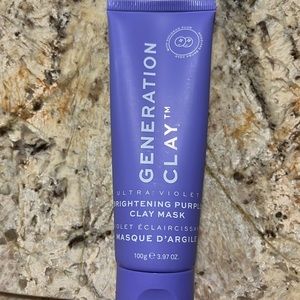 Generation clay brightening purple mask